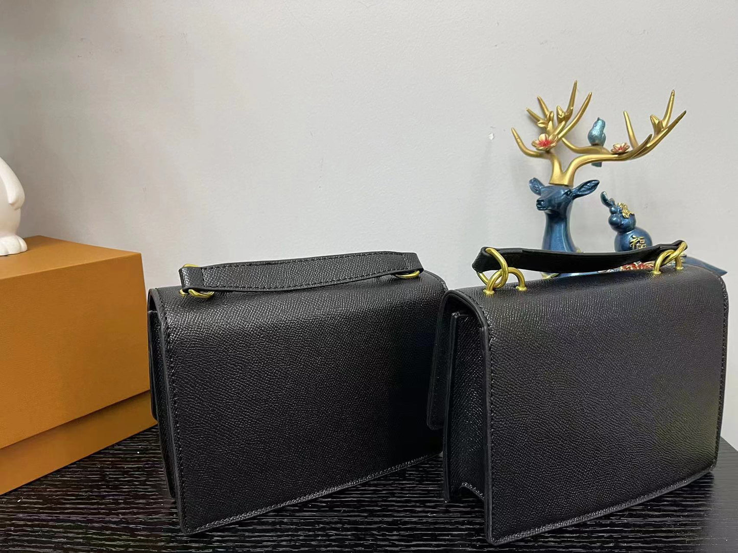 Ysl  Yves Saint Laurent Handbags