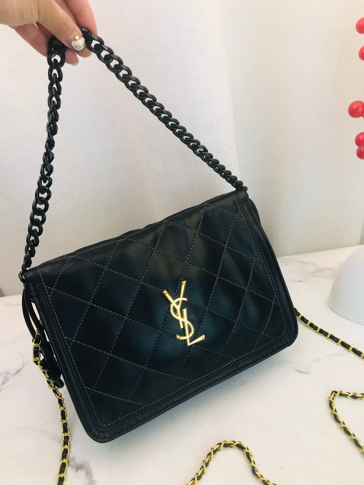 Ysl  Yves Saint Laurent Handbags