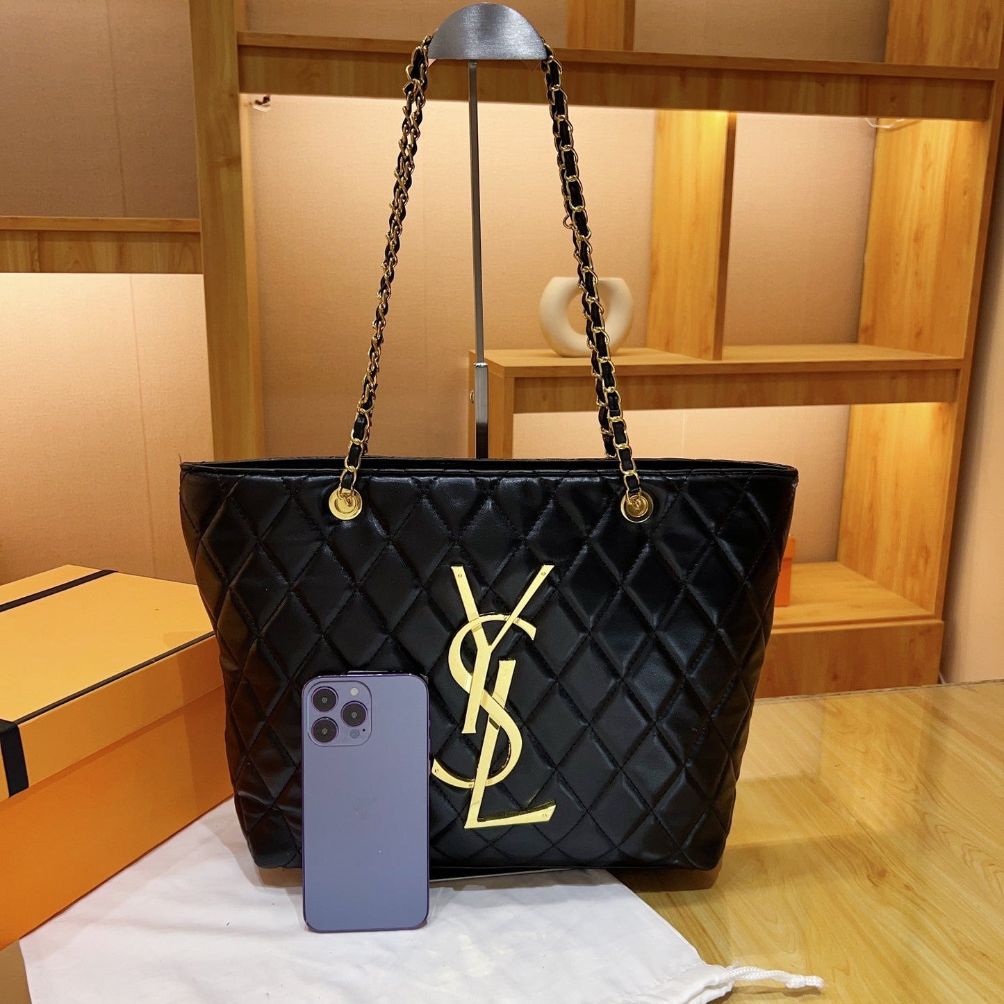 Ysl  Yves Saint Laurent Handbags