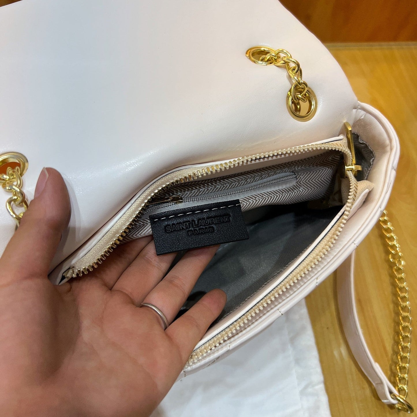 Ysl  Yves Saint Laurent Handbags